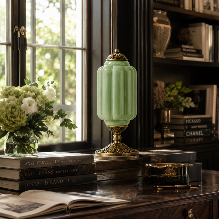 Roslyn Vintage Eloise Milk Glass Table Lamp